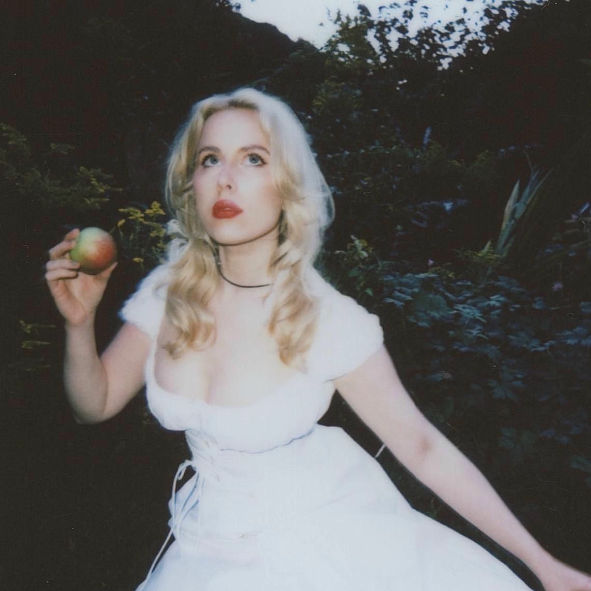 Holly Macve