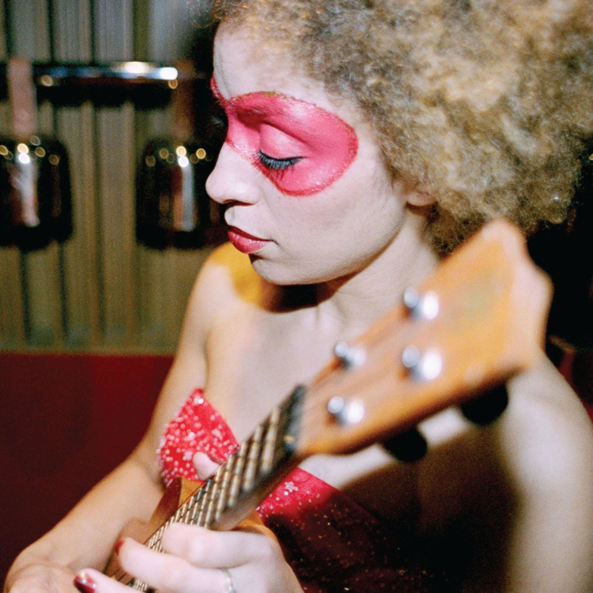 Artist picture of Martina Topley-Bird