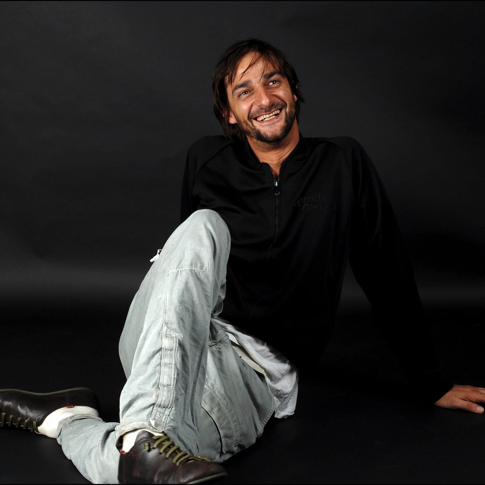 洋楽 RICARDO VILLALOBOS / Love Family TRAX Ricardo Villalobos – Love Family Trax – CD (Mixed), 2002
