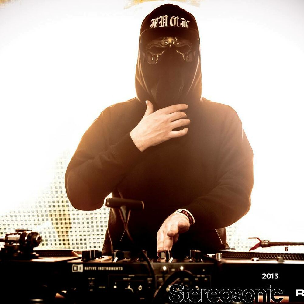 Picture of UZ