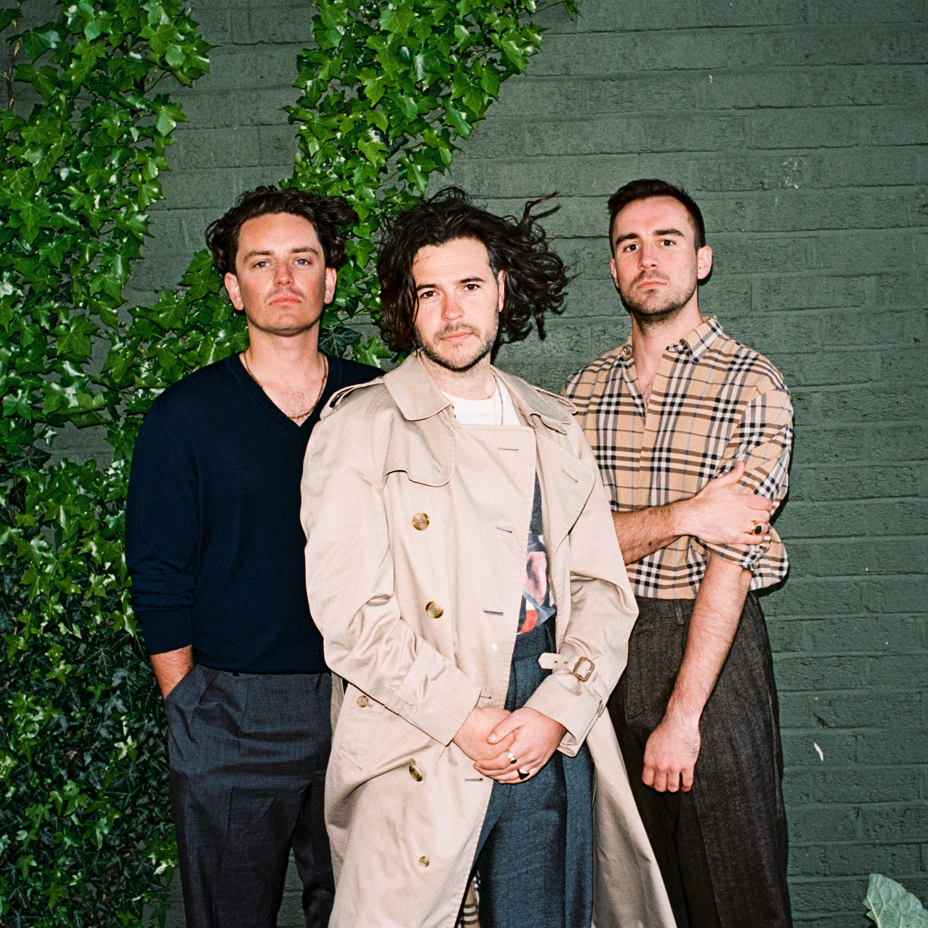 Artist picture of Amber Run