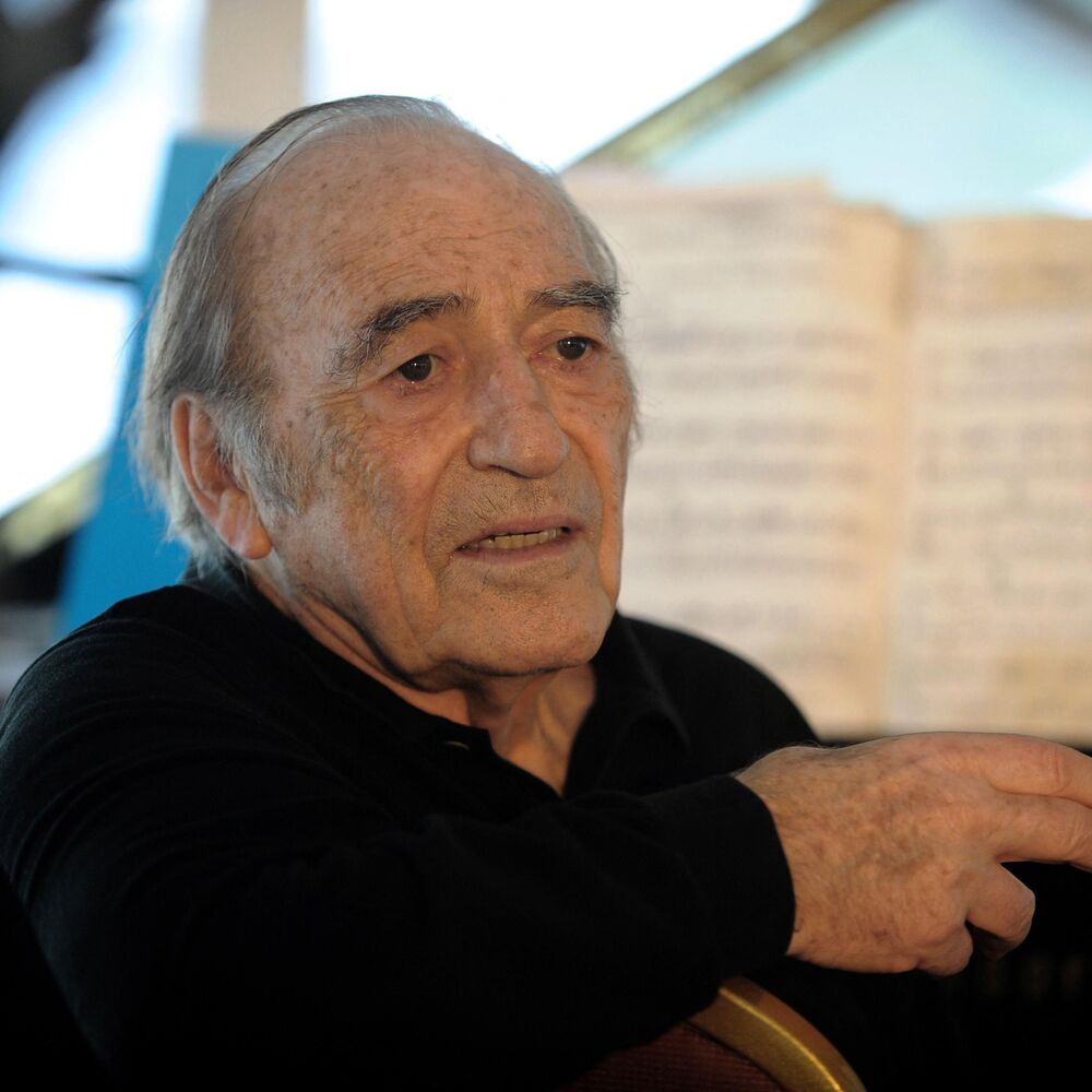 Picture of Miguel Ángel Estrella