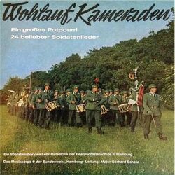 Picture of Ein Soldatenchor des Lehr-Bataillons der Heeresoffizierschule II: Das Musikkorps 6 der Bundeswehr Hamburg (Leitung: Major Gerhard Scholz)