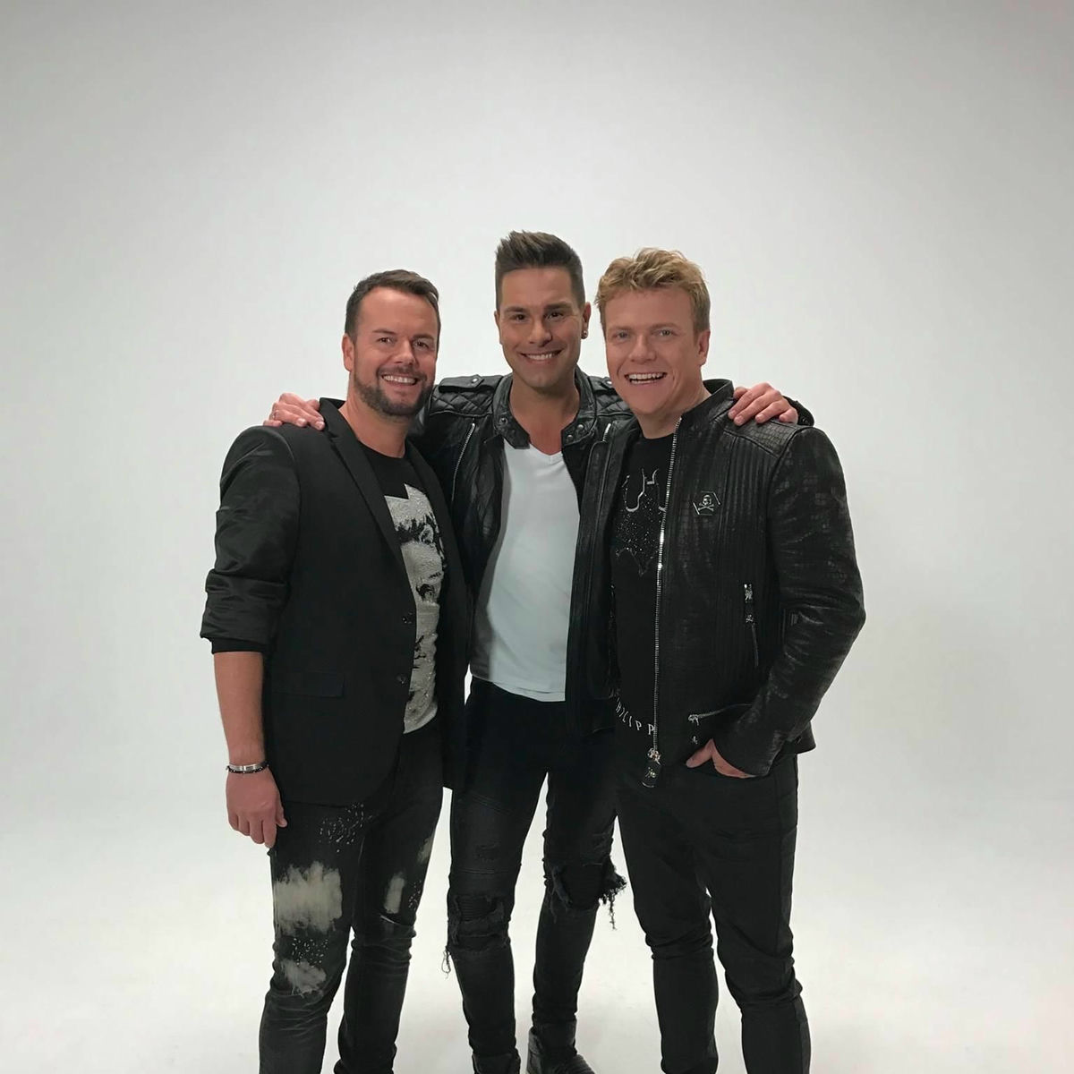 Artist picture of Caught In The Act