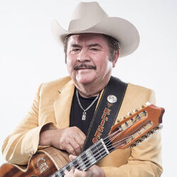 Picture of Eliseo Robles