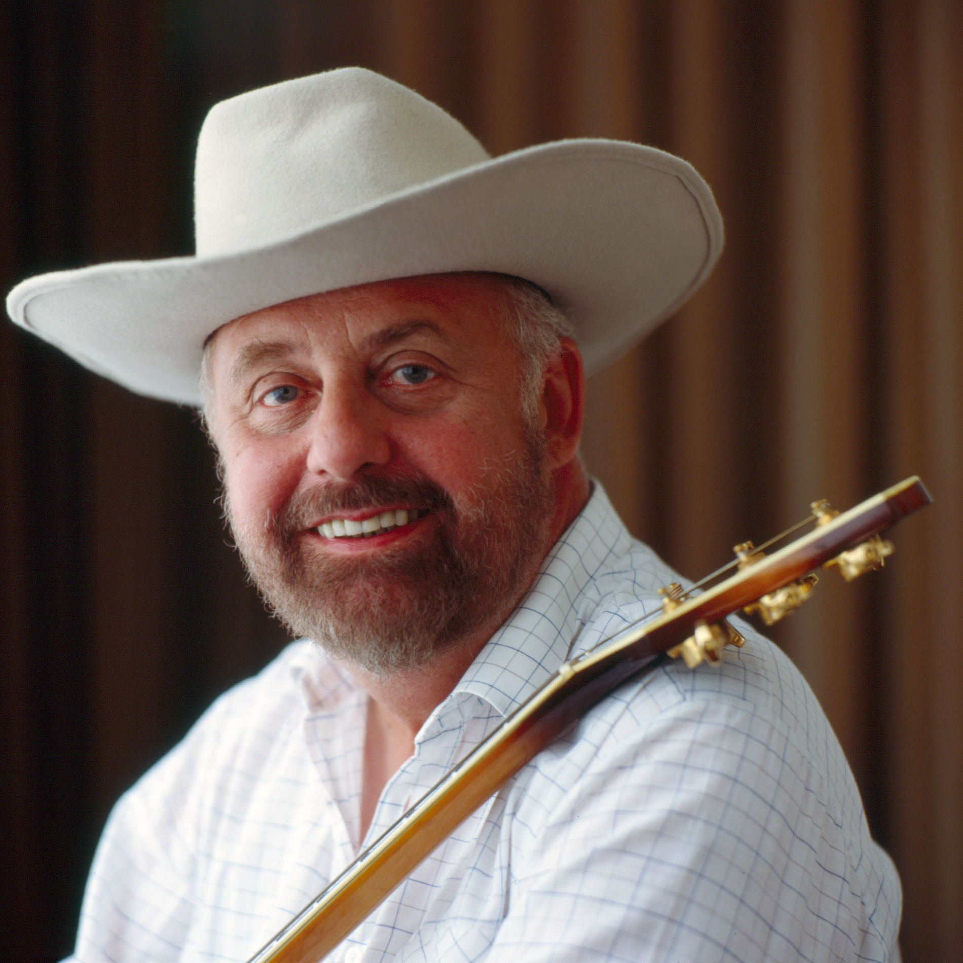 Artist picture of Ronny