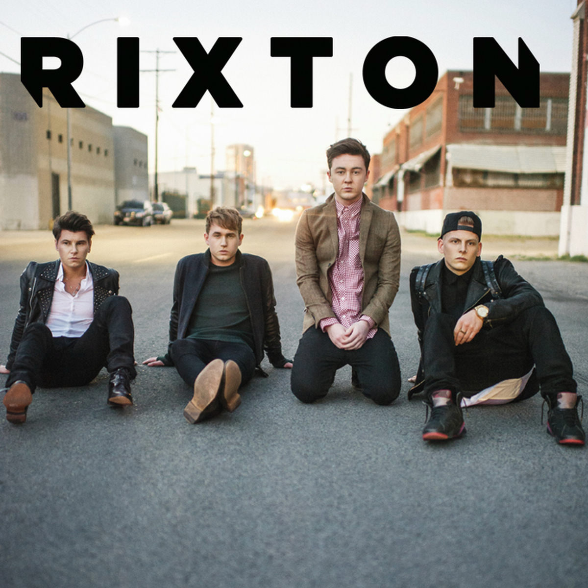 Artist picture of Rixton