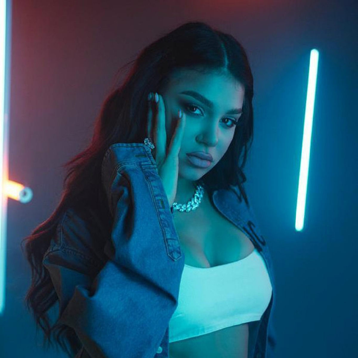 Artist picture of Dhurata Dora