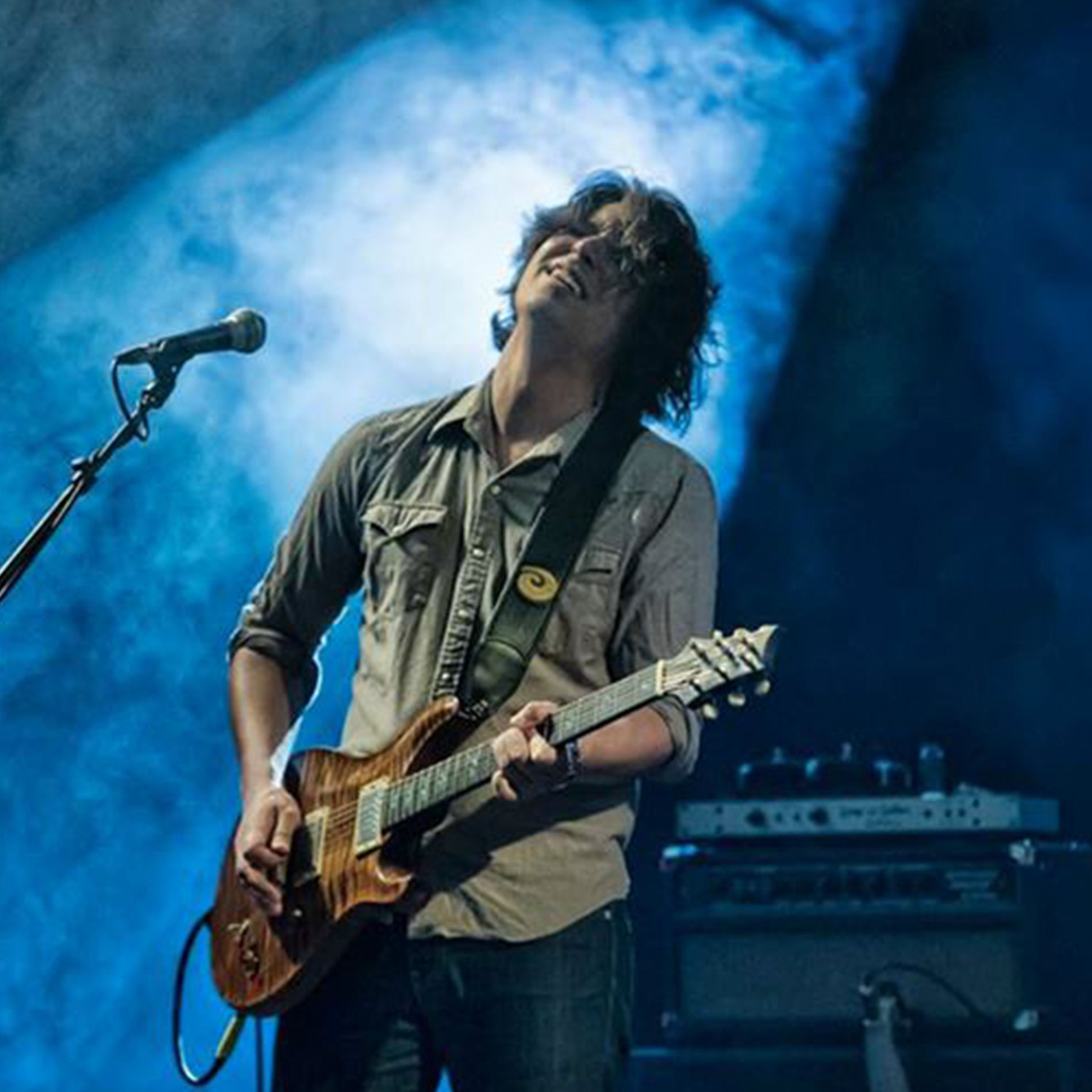 Artist picture of Davy Knowles