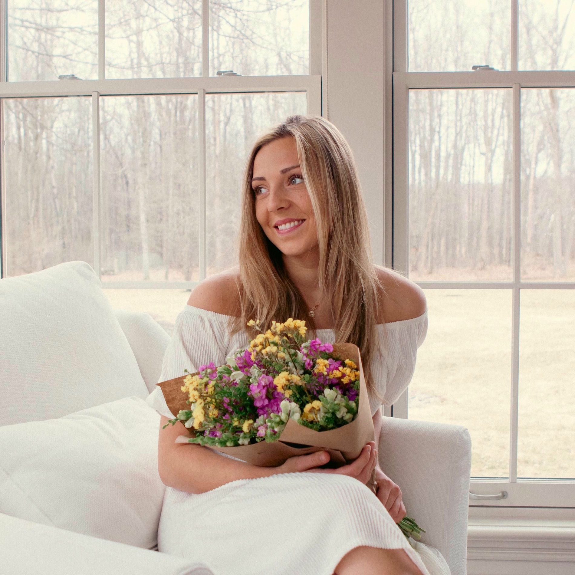 Artist picture of Samantha Ebert