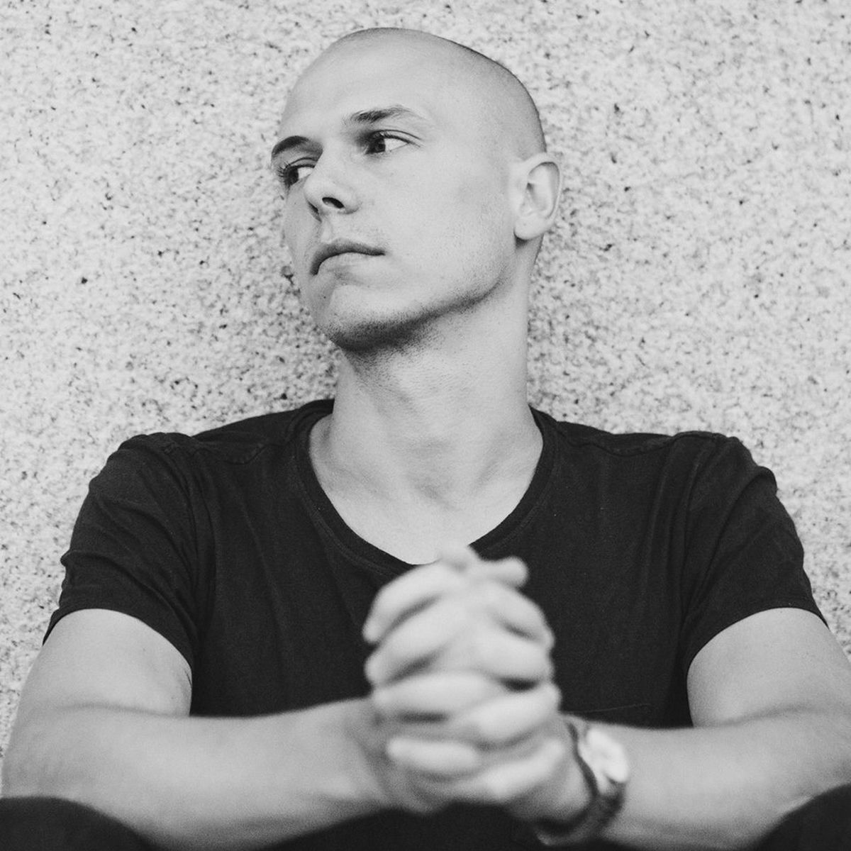 Artist picture of Recondite