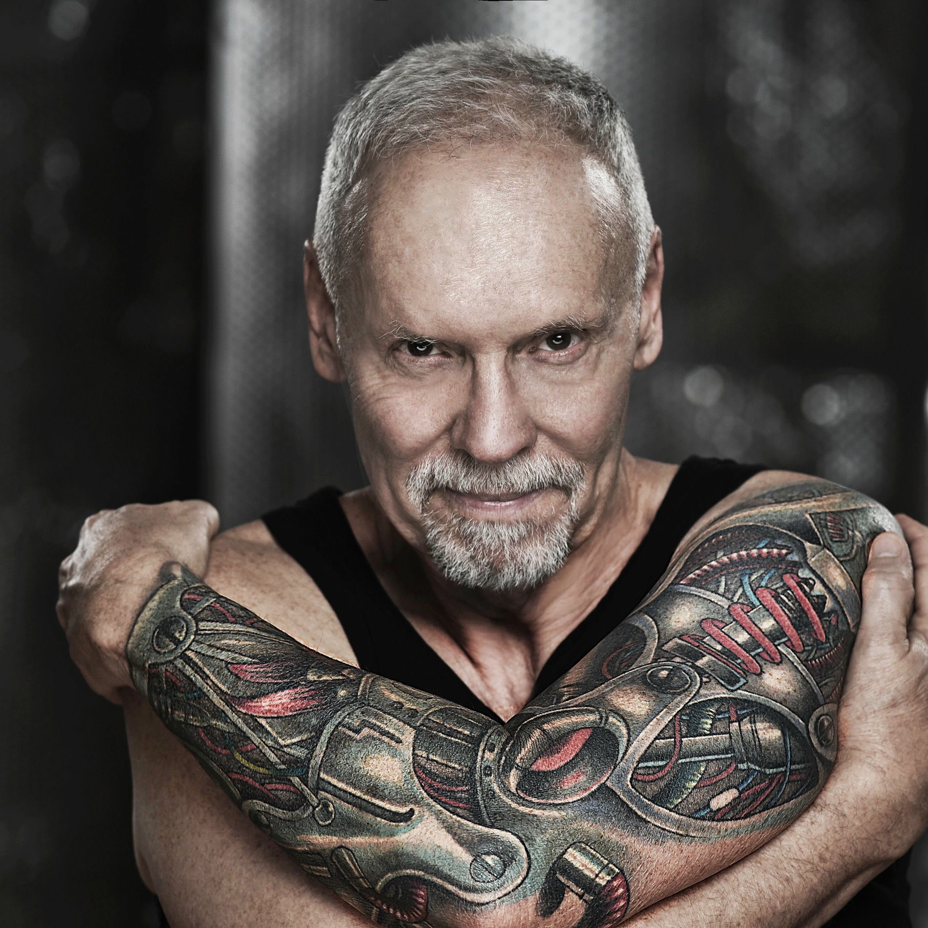 Artist picture of Kon Kan