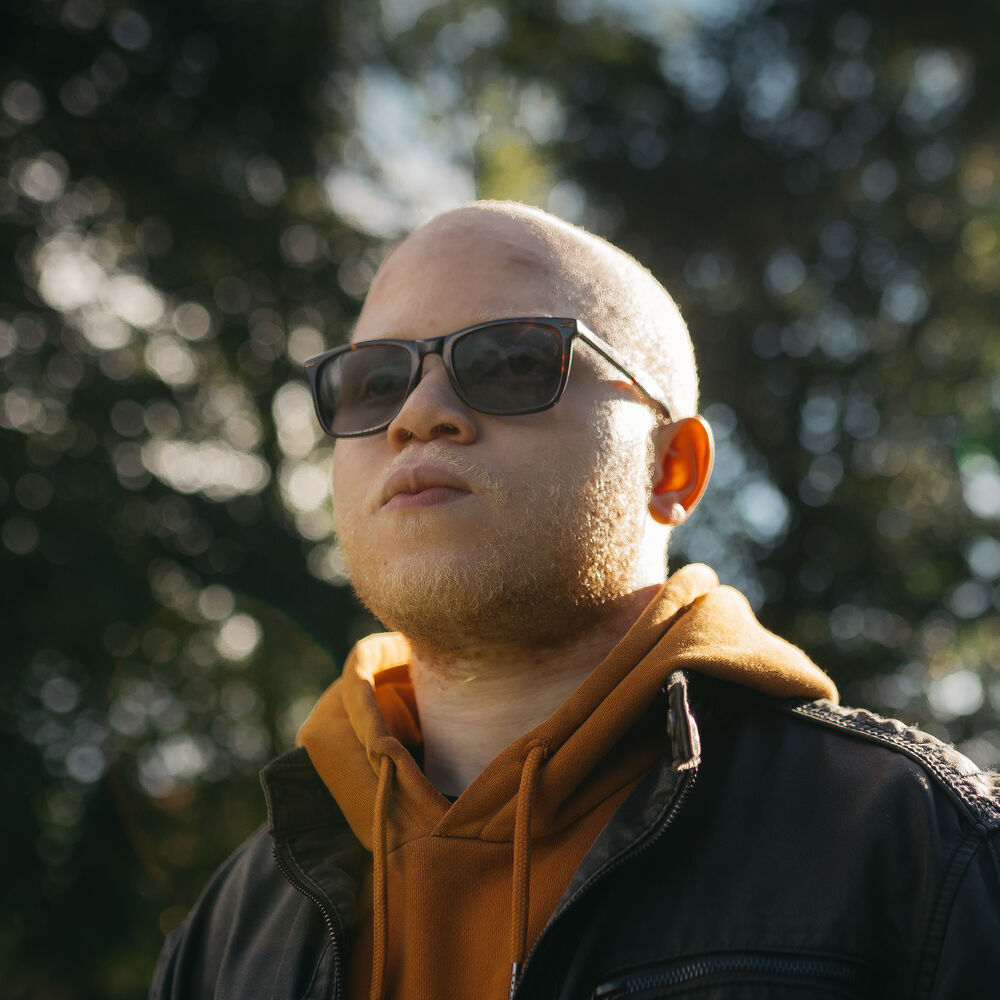 Picture of Eric Ananda