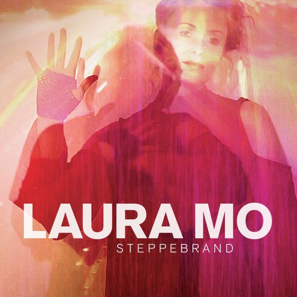 Picture of laura mo