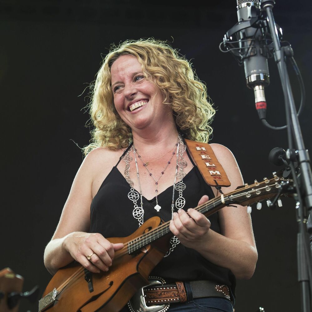 Picture of Amy Helm