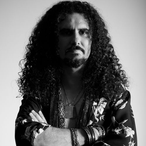 ミュージシャン Ado 500x500.jpg