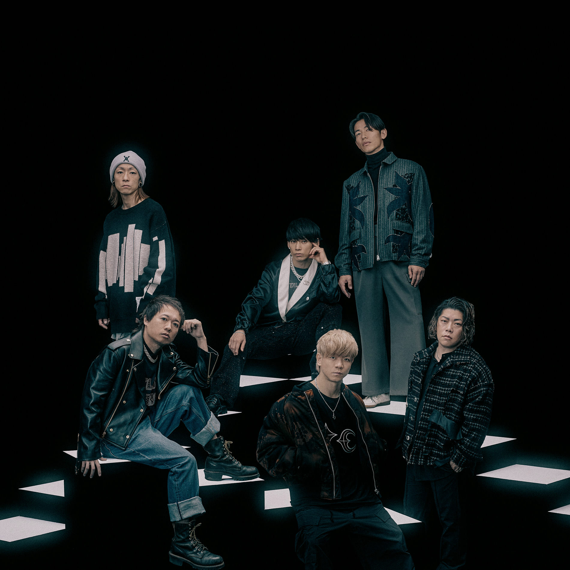 ミュージック UVERworld 2018.12.21 Complete Package Amazon.co.jp: ARENA TOUR 2018 Complete Package(完全生産限定