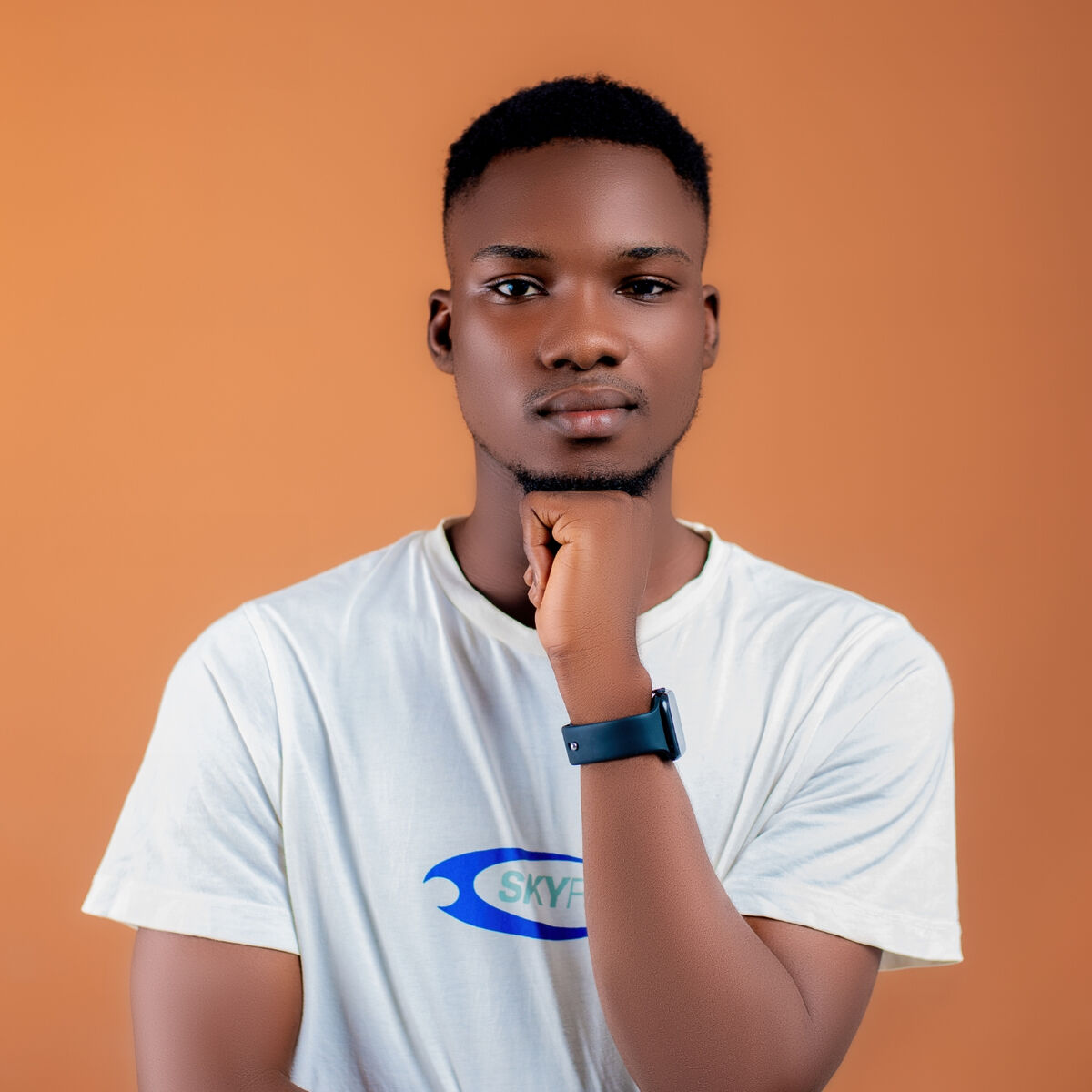 Artist picture of Akinzbeatz