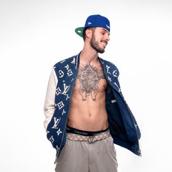 Picture of Fe Ribeiro