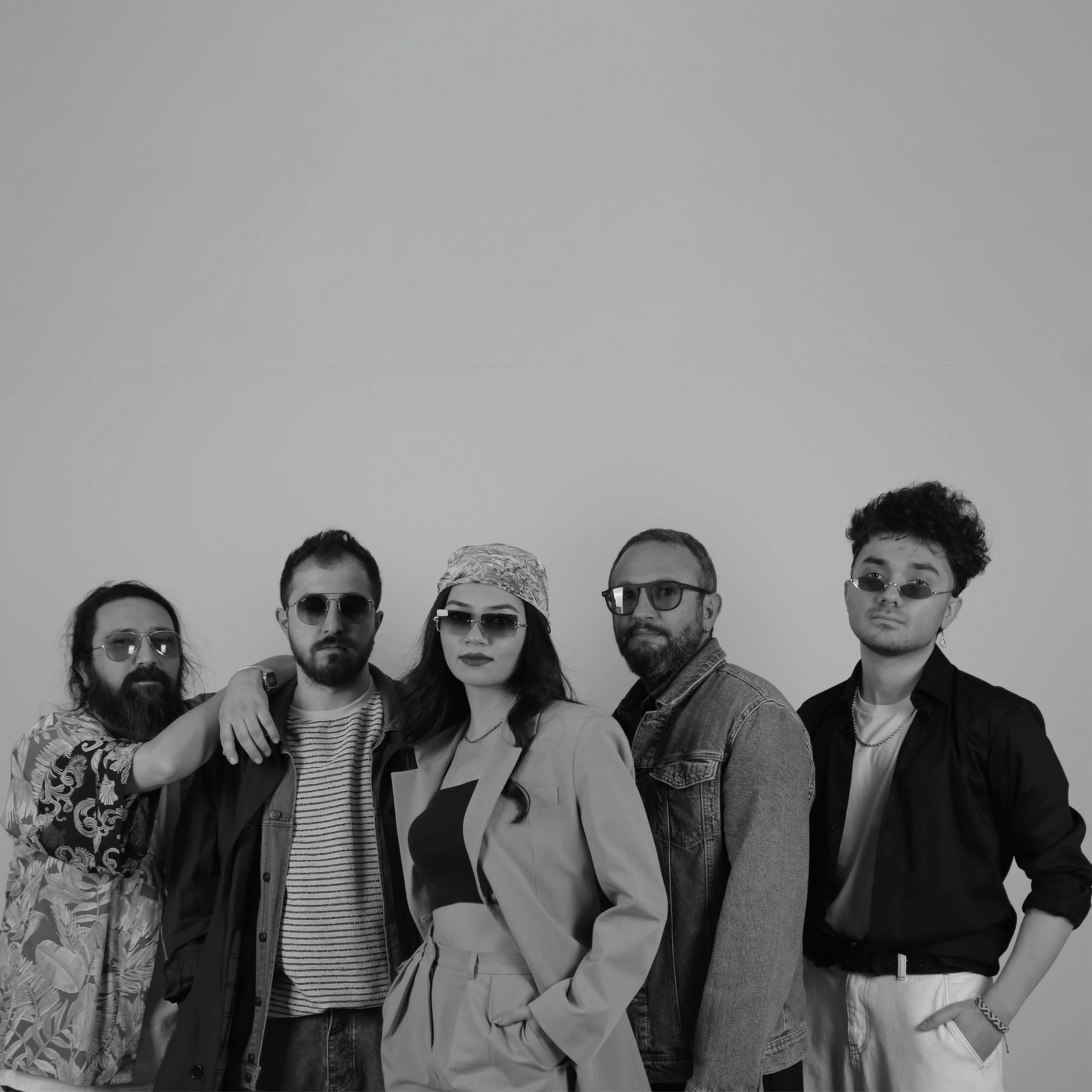 Artist picture of Geceyi Kurtar