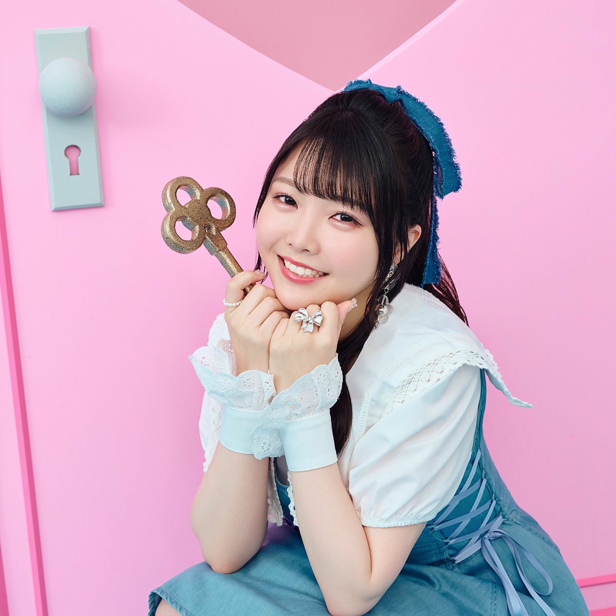 麻倉もも 「ユメシンデレラ」 直筆サイン入りポスター 麻倉もも 「ユメシンデレラ」 直筆サイン入りポスター 9/4発売