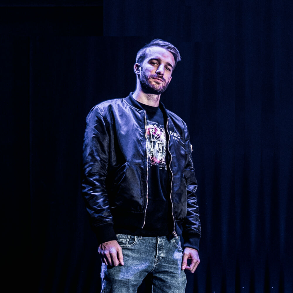 Picture of DJ Bront