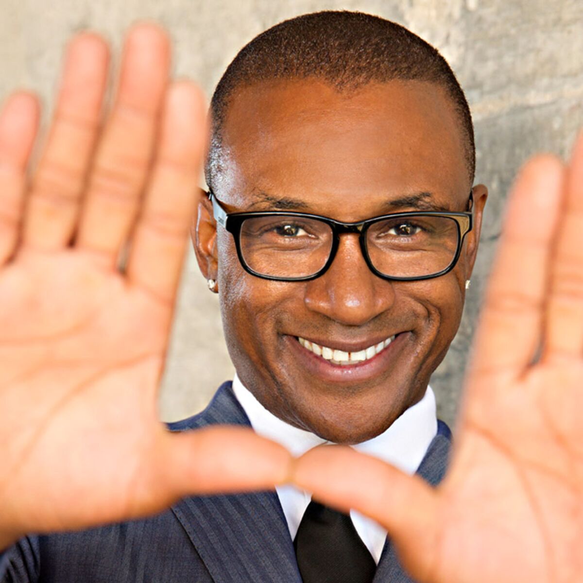 Artist picture of Tommy Davidson