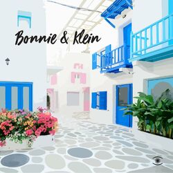 Picture of Bonnie & Klein
