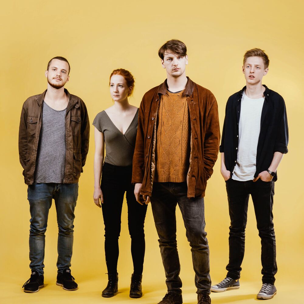 Picture of Naked Cameo