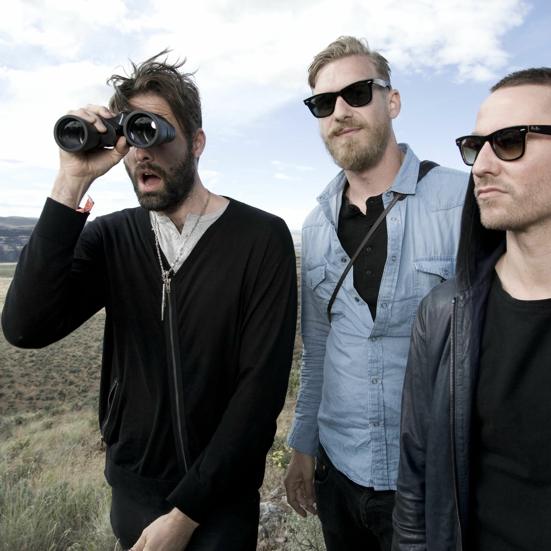 Artist picture of Miike Snow