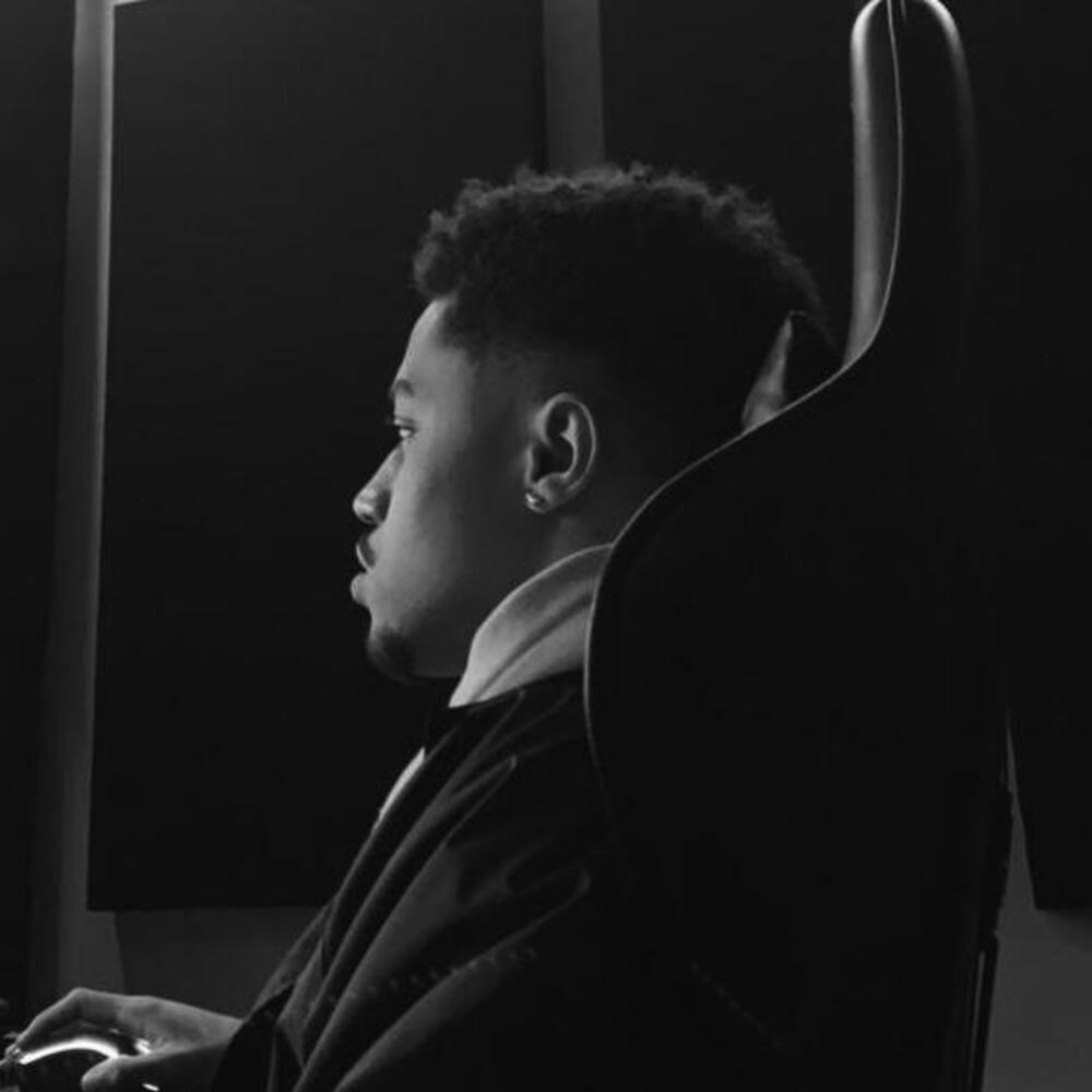 Picture of JAYY