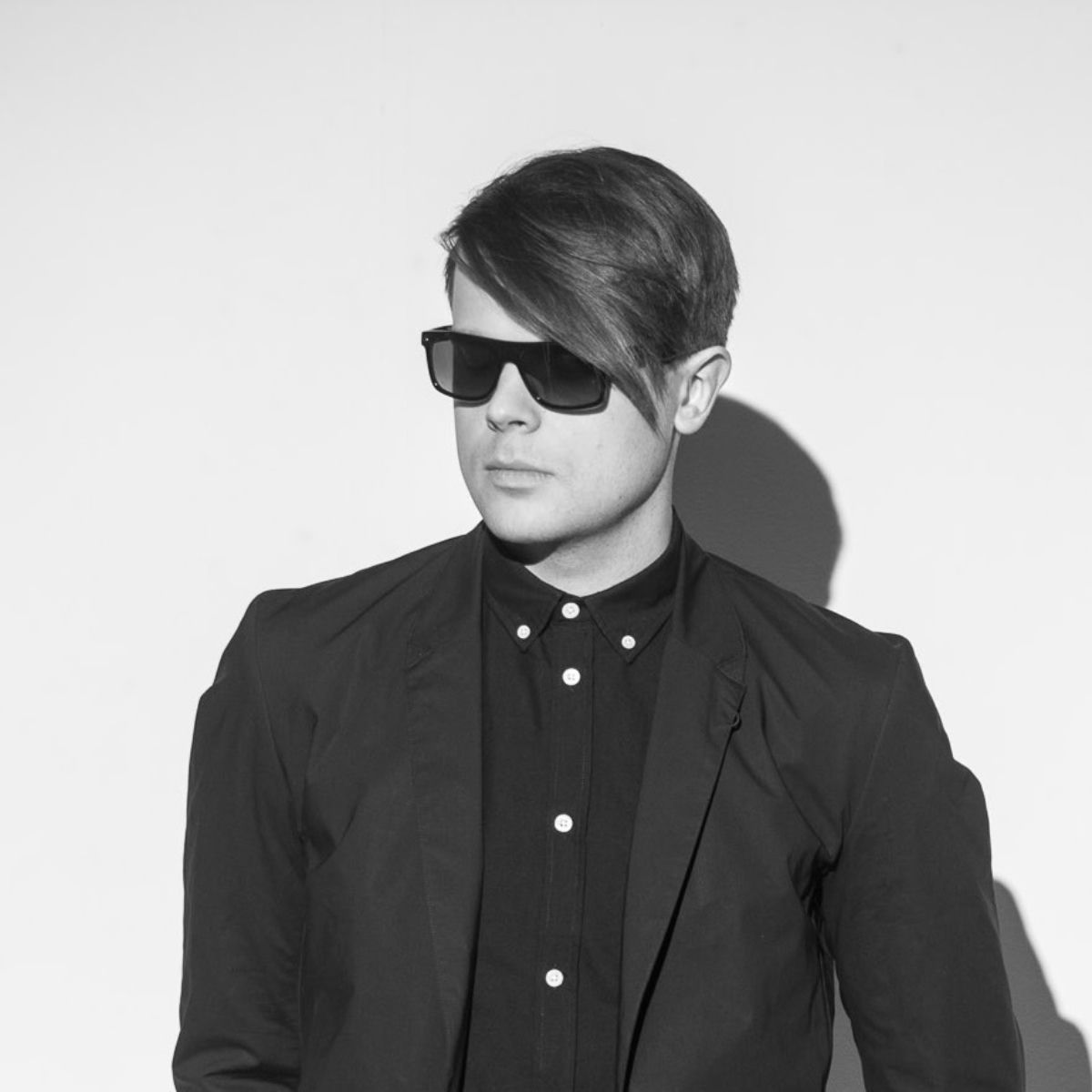 Artist picture of Syn Cole