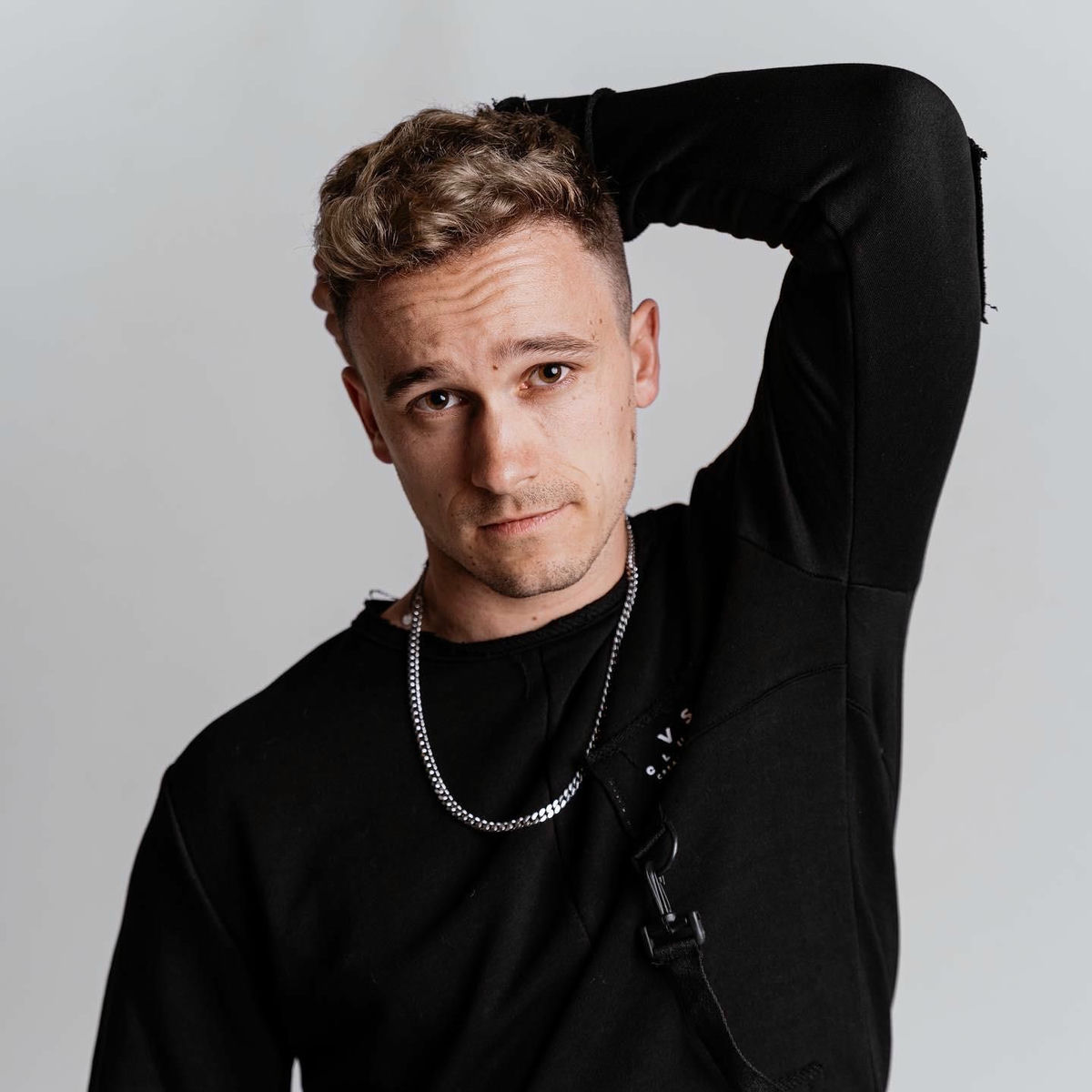 Artist picture of Fabian Farell