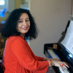 Picture of Elena Kats-Chernin