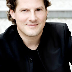 Picture of Oliver Schnyder