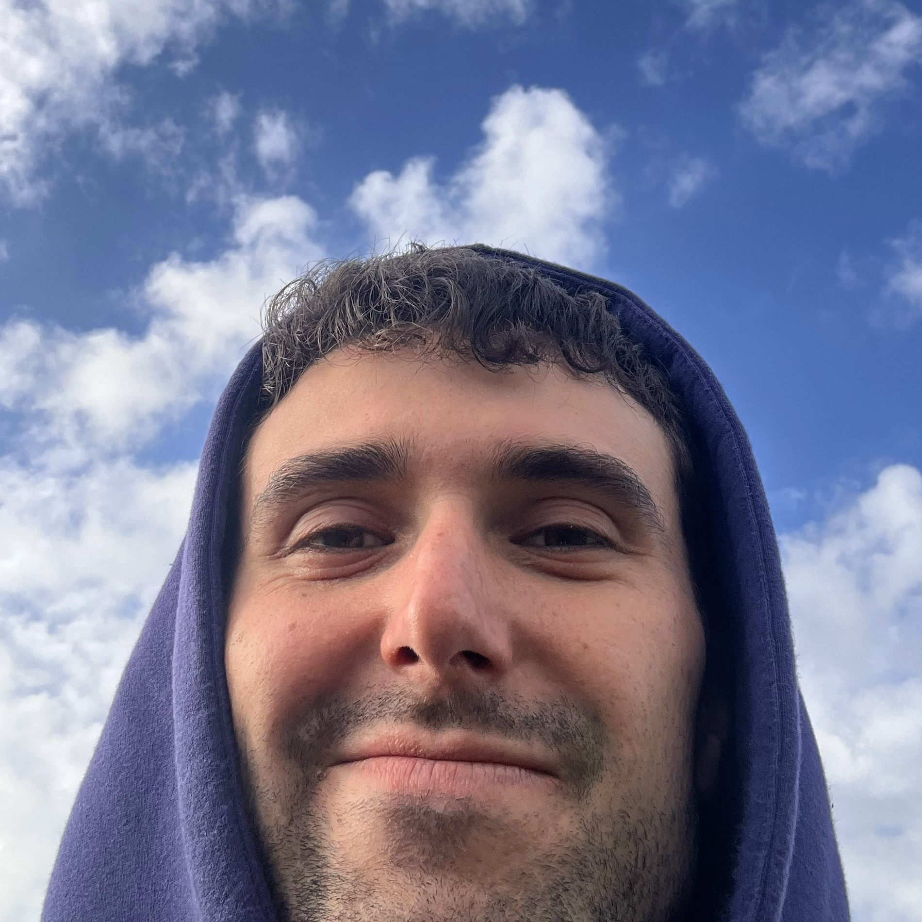 Artist picture of Fred again..