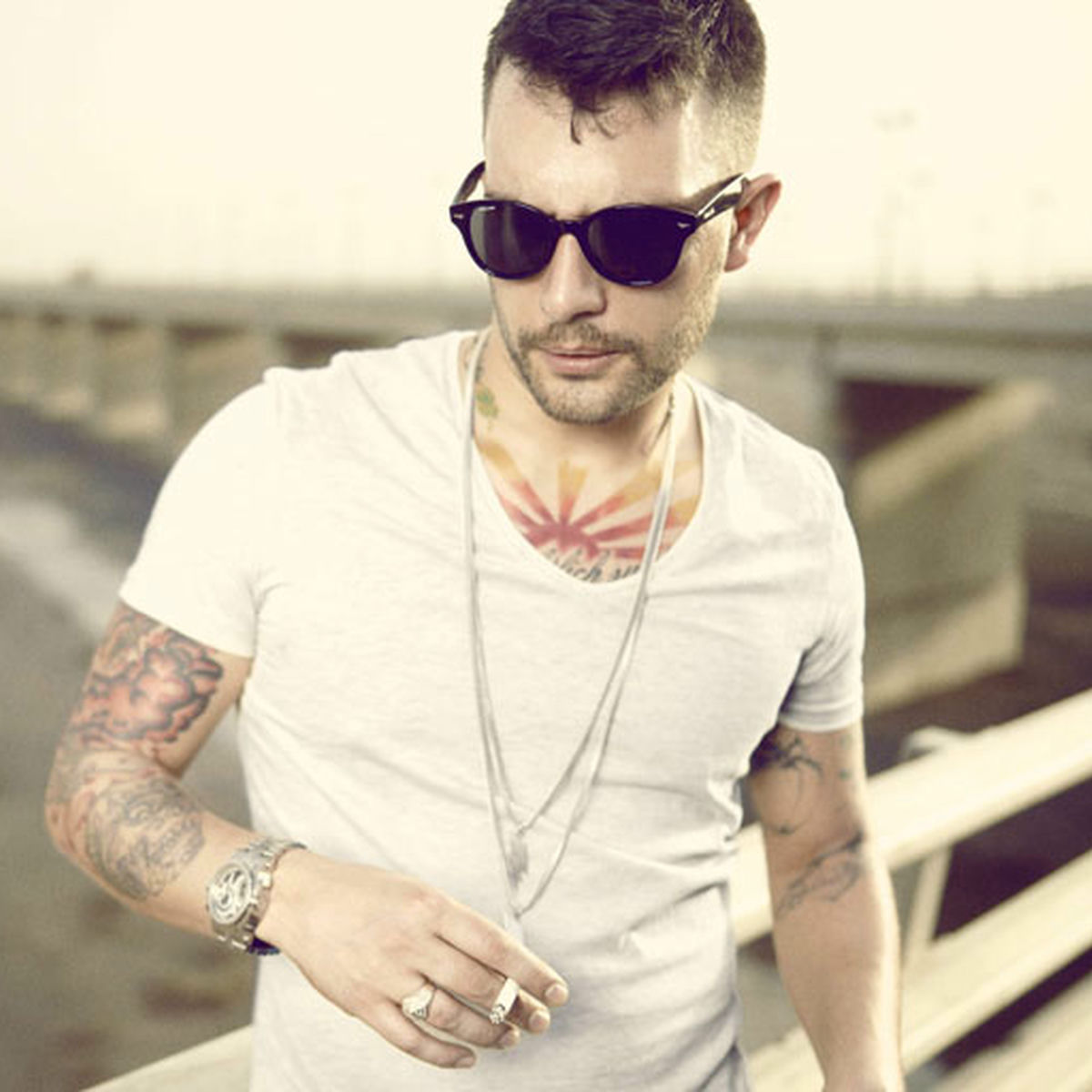 Artist picture of Yasha