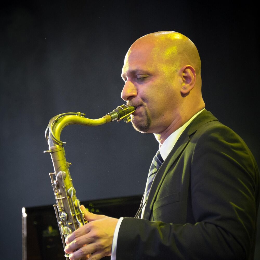 Picture of Eli Degibri