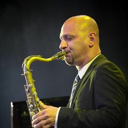 Picture of Eli Degibri