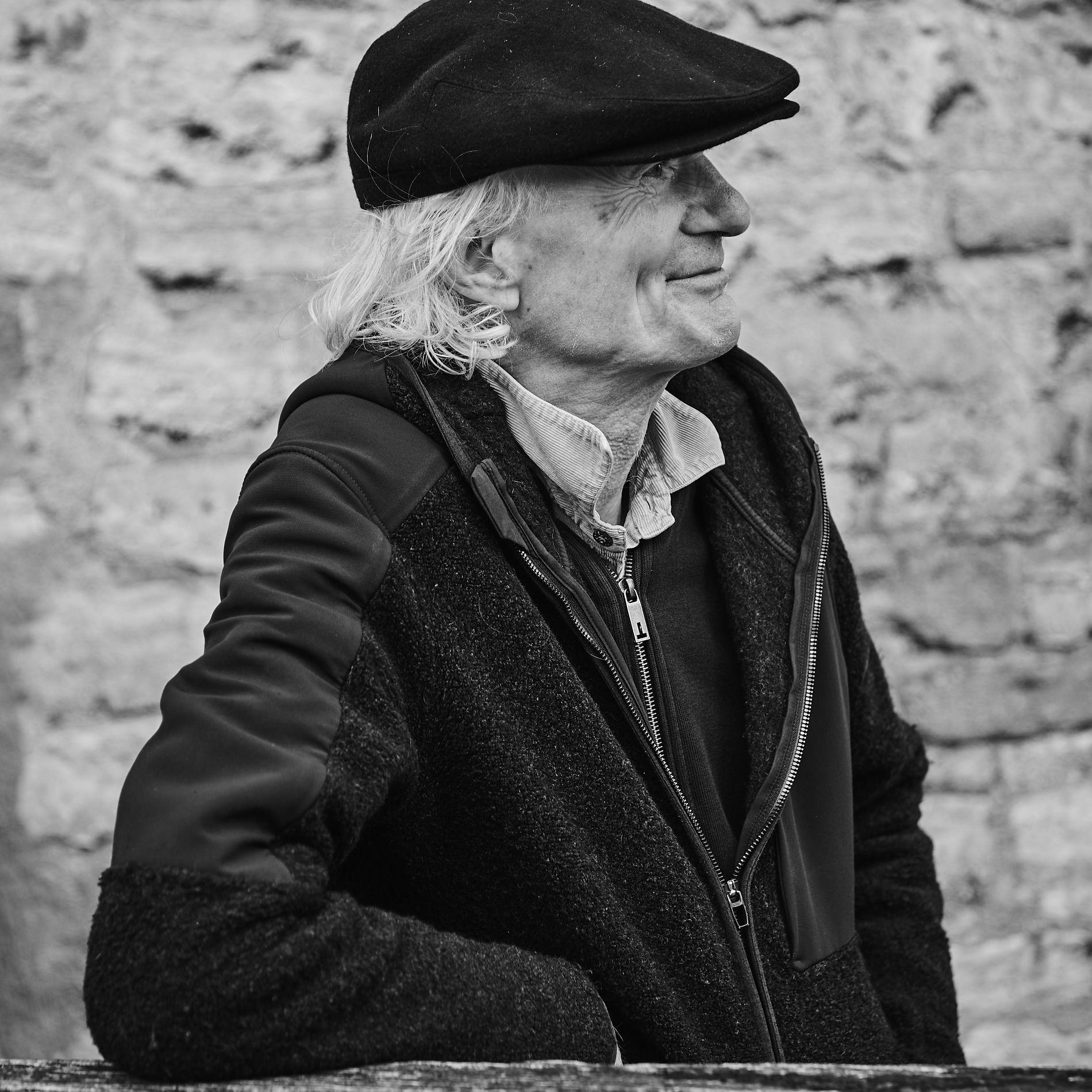 Artist picture of Peter Hammill