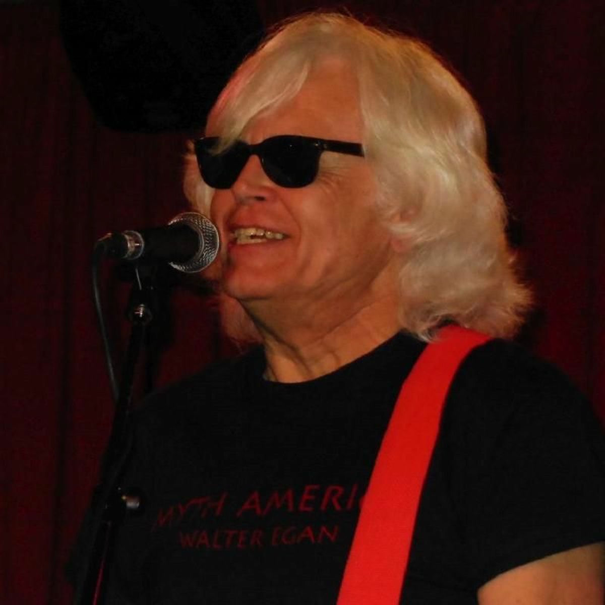 Artist picture of Walter Egan