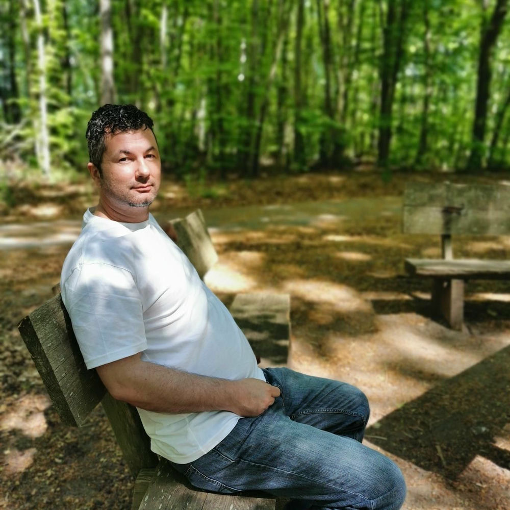 Photo de l'artiste Krystian Shek