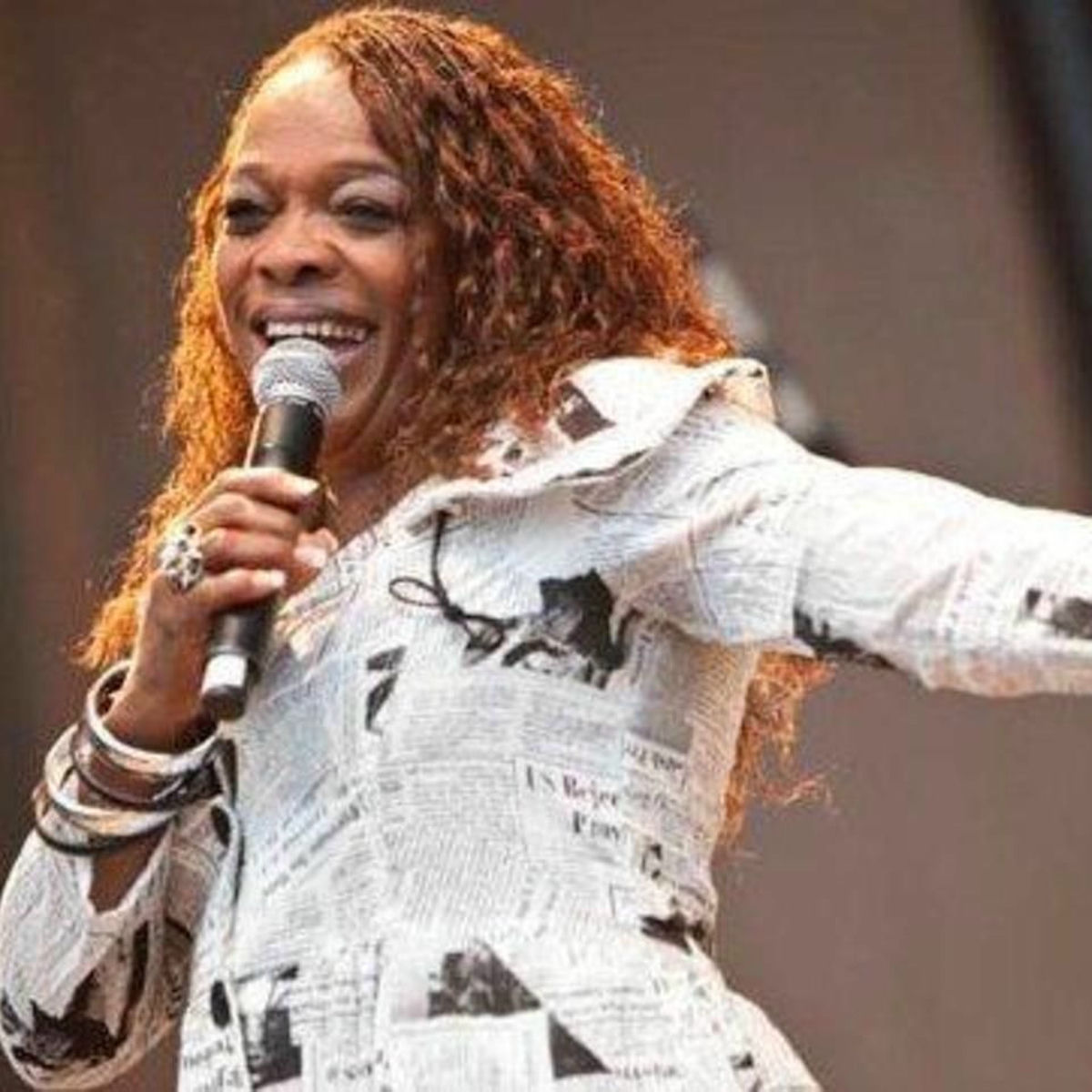 Artist picture of Nellie Tiger Travis