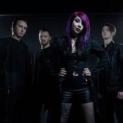 Picture of Skarlett Riot