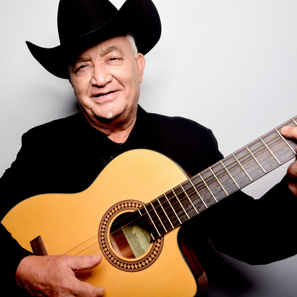Picture of Eliades Ochoa