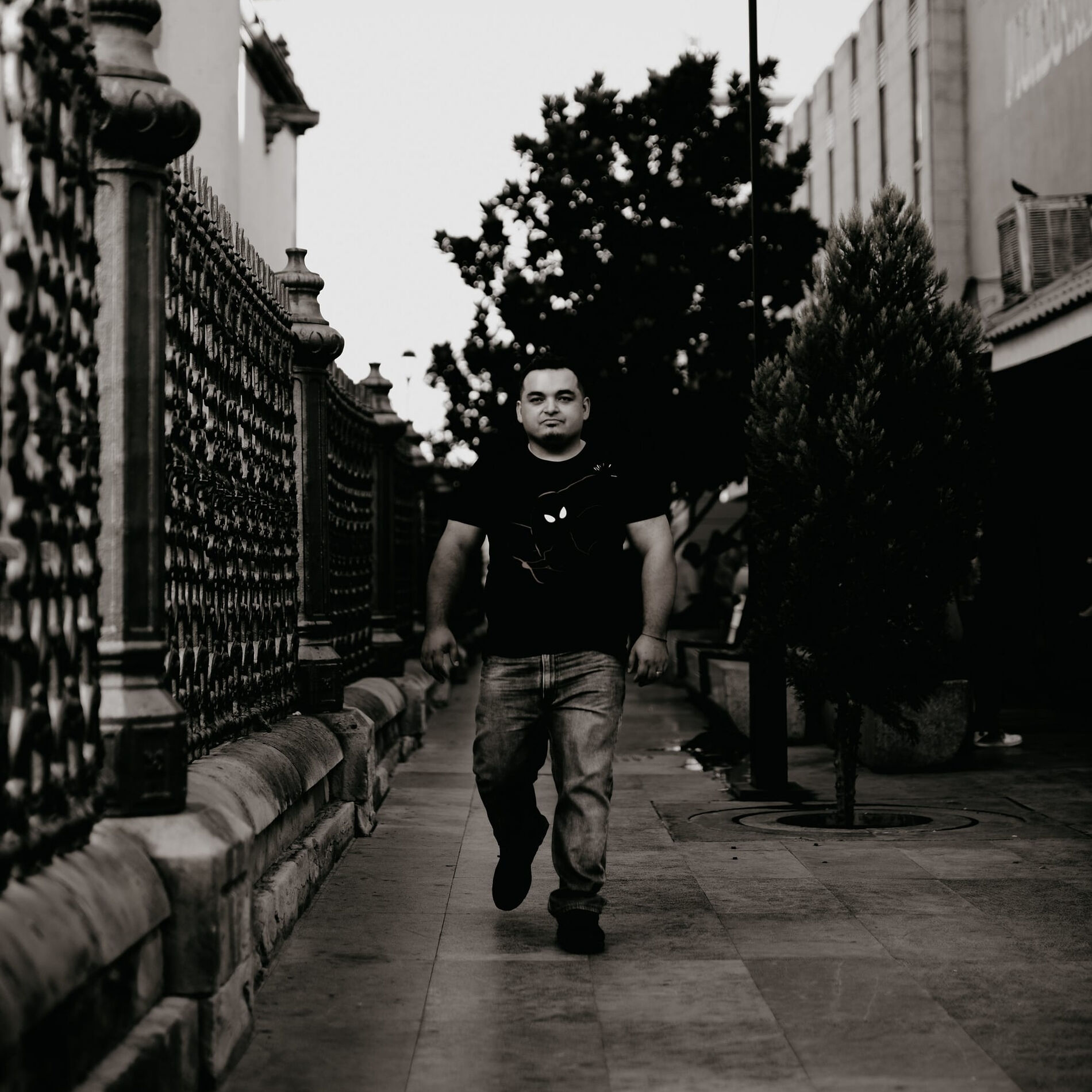 Artist picture of DJ Xquizit