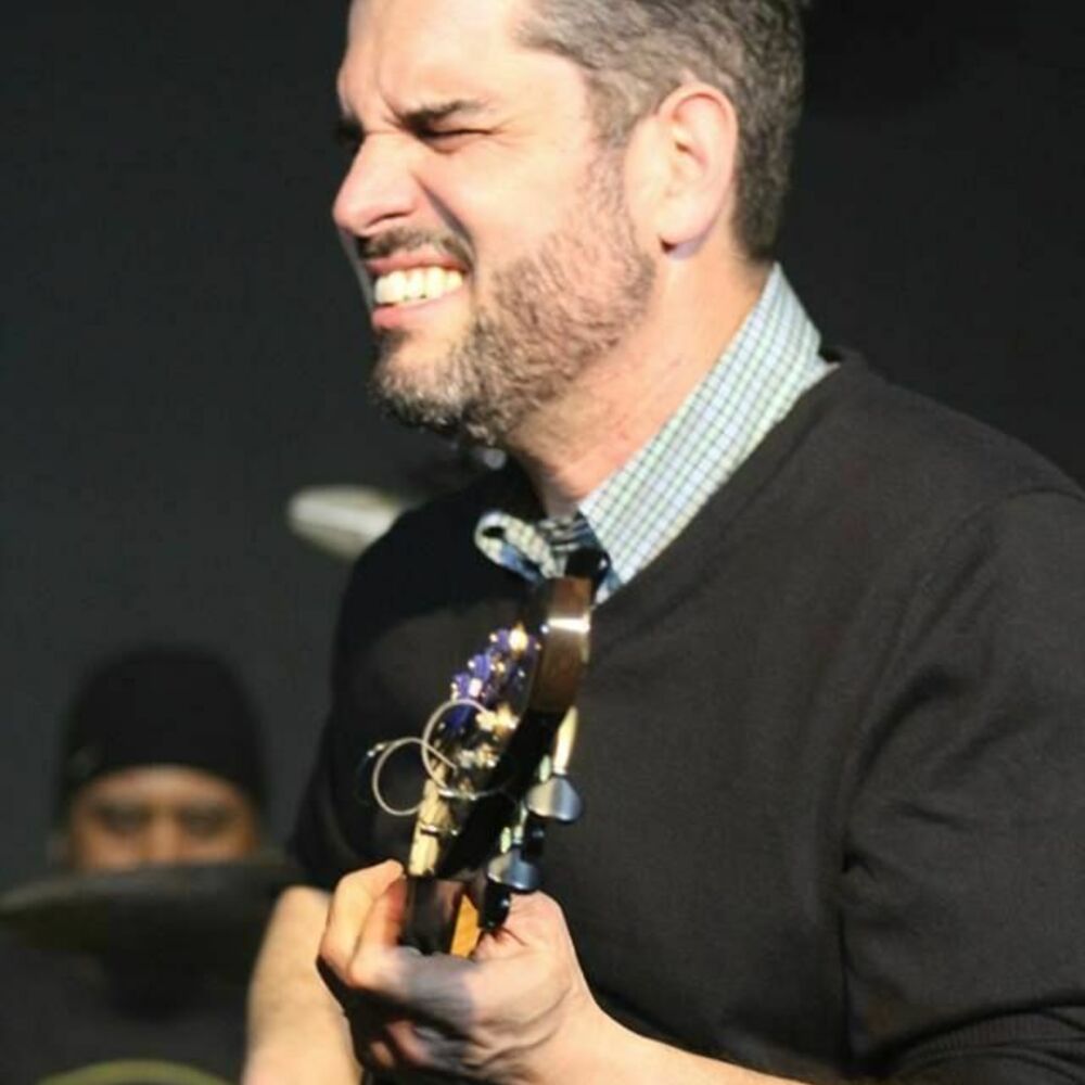 Picture of Charlie Hunter
