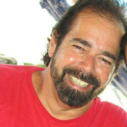 Picture of Nando Lauria