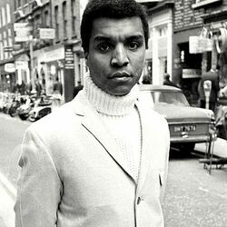 Picture of Kenny Lynch