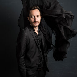 Picture of Damien Guillon